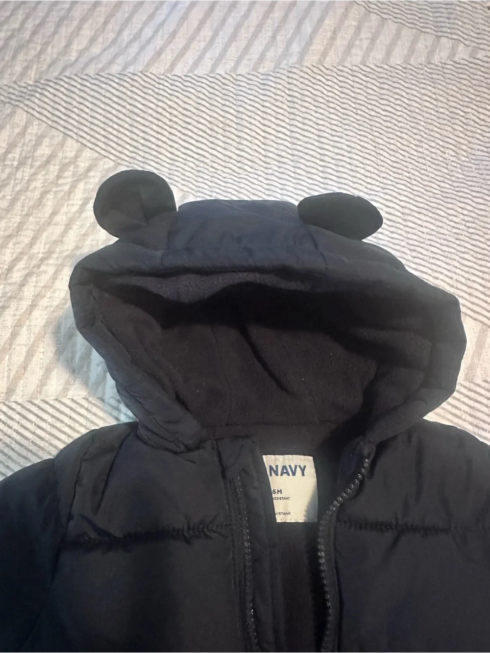 Old Navy navy blue Toddler Puffer Jacket with Hood